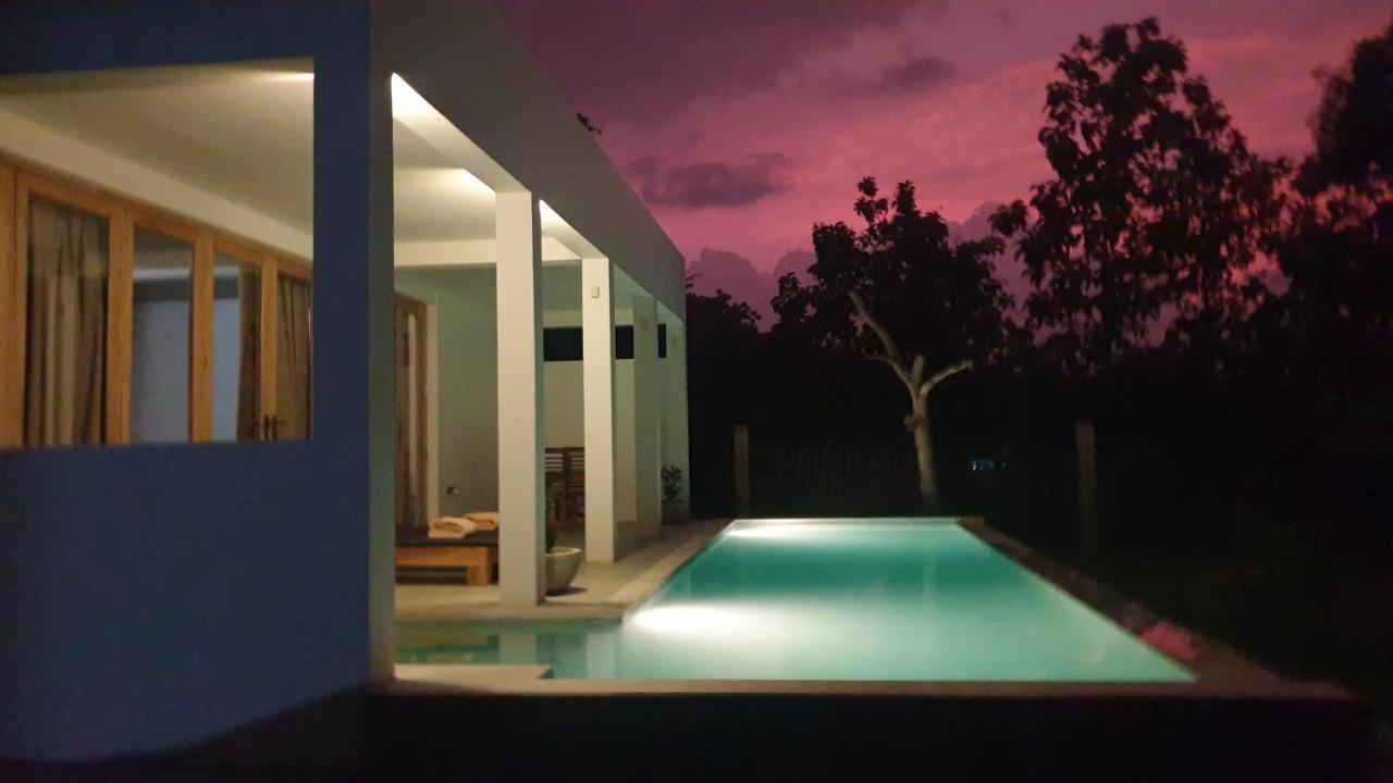 Giri Villa Tangalle Esterno foto
