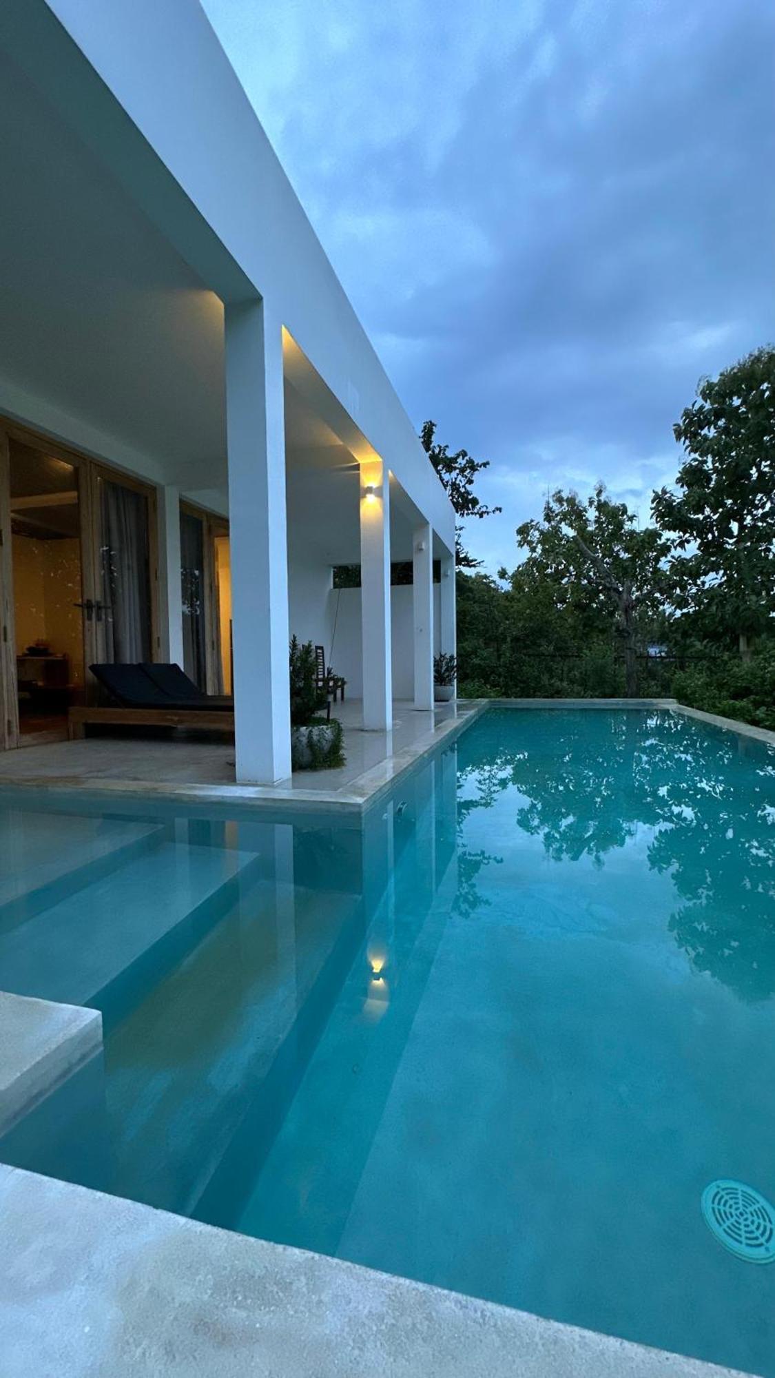 Giri Villa Tangalle Esterno foto